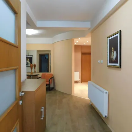 Omeros Apartman