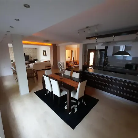 Apartman Omeros Gyevgyelija