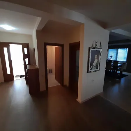Omeros Apartman Gyevgyelija